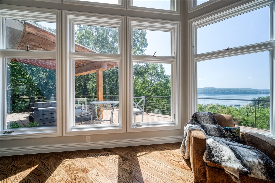 Pine Log - Residential