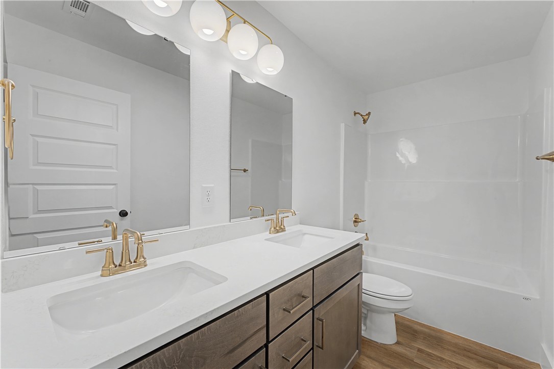 Deere Creek - Residential