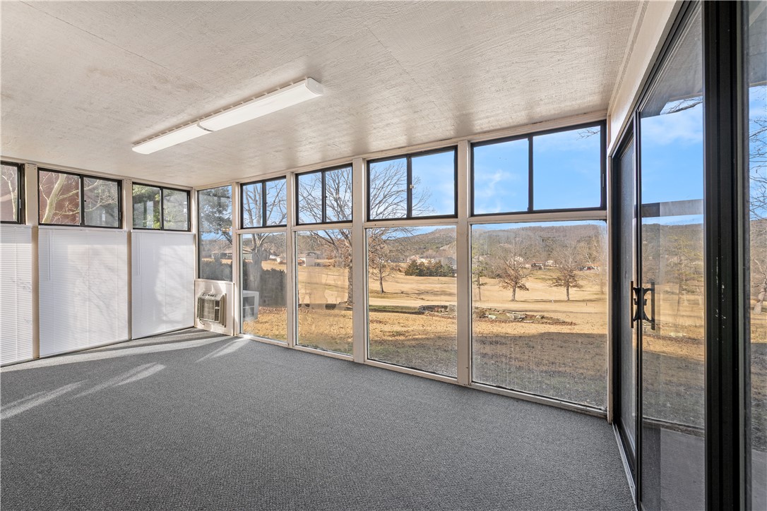 Unit 112 Holiday Island - Residential