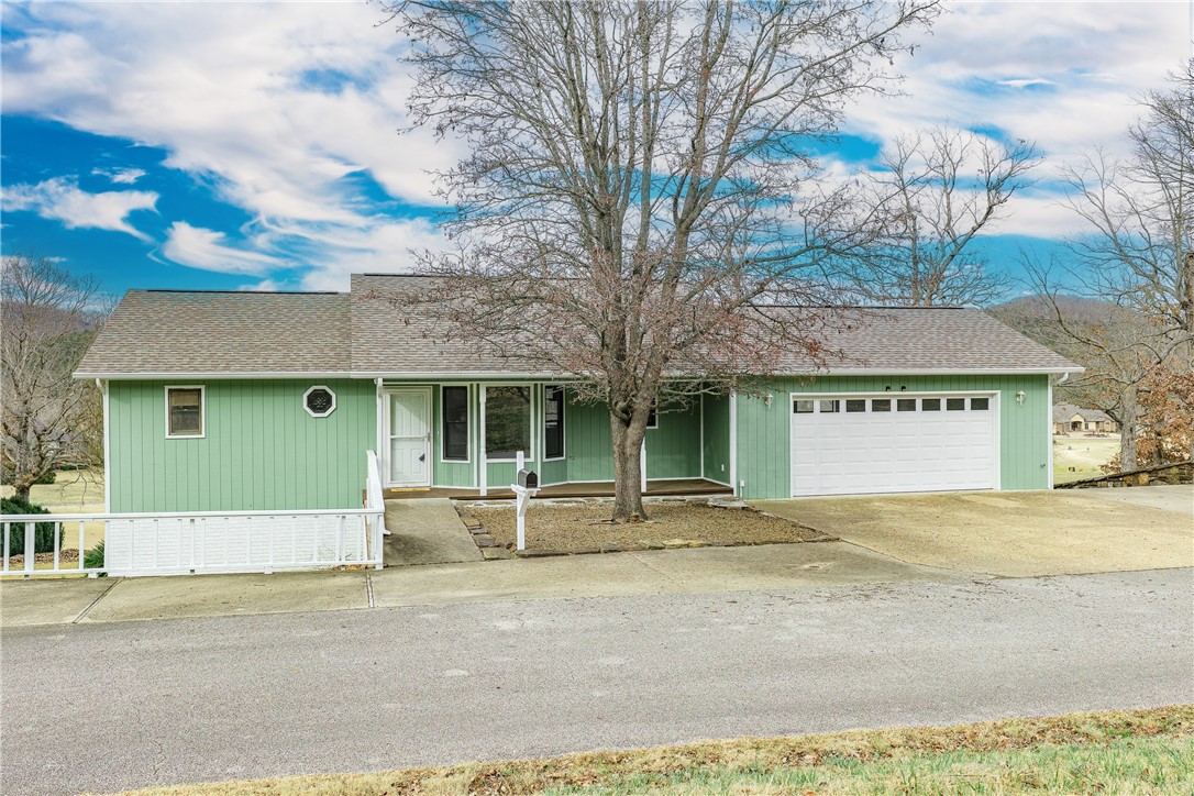 Unit 112 Holiday Island - Residential