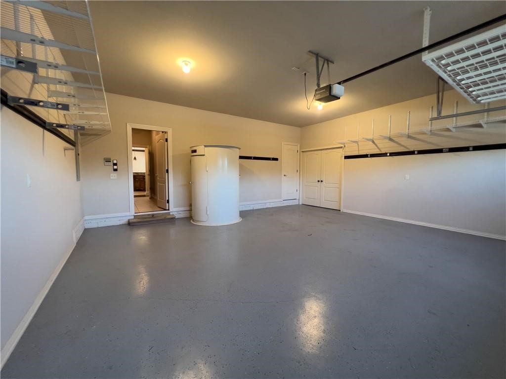 Warren Glen - Residential Lease