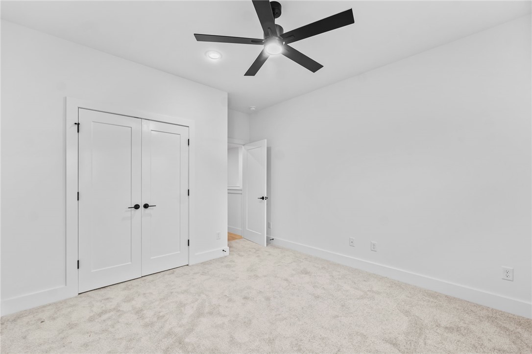 Silver Leaf Estates Ph I Centerton - Residential