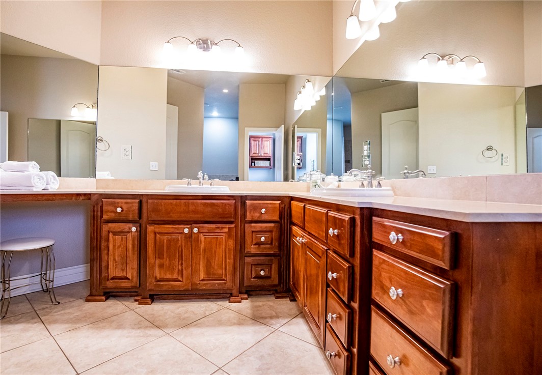 Shadow Valley Ph II Rogers - Residential