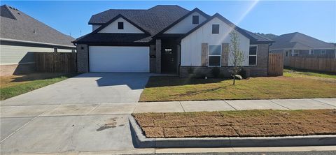 Photo of 516 S Benchmark Lane, Fayetteville, AR 72704 (MLS # 1325285)