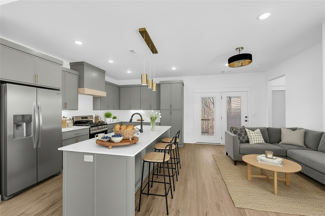 York Sub Bvv - Residential