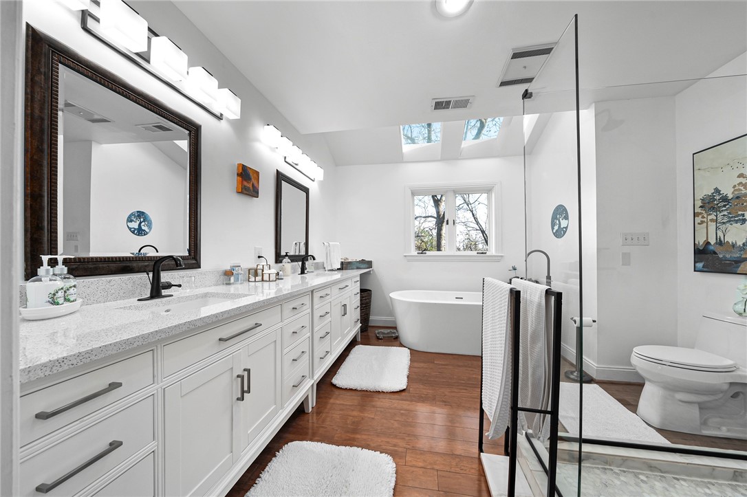 Hardscrabble Way - Residential