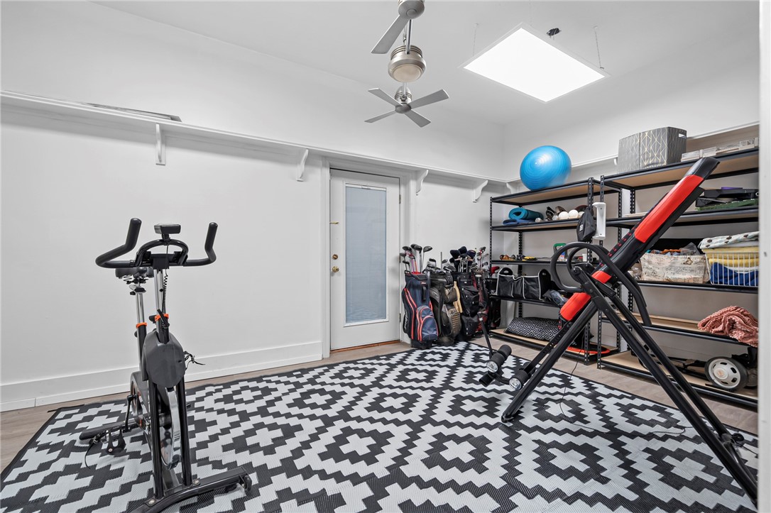 Hardscrabble Way - Residential