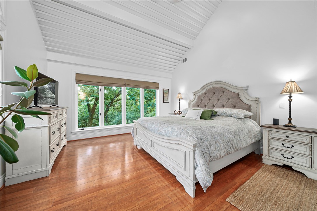 Hardscrabble Way - Residential