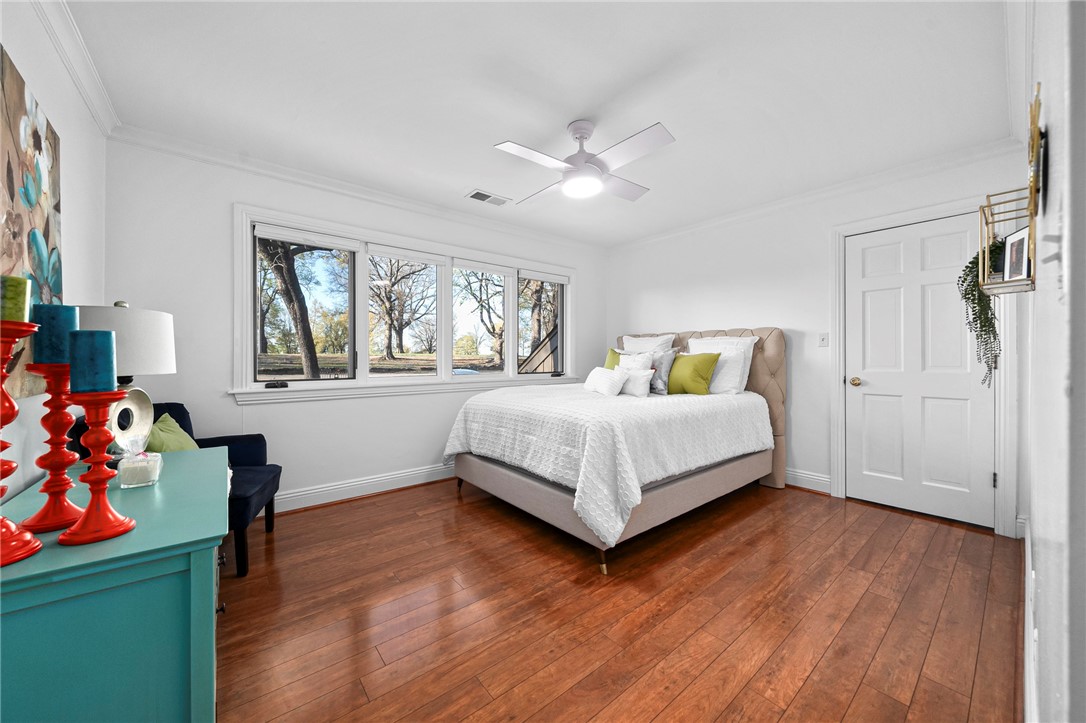 Hardscrabble Way - Residential