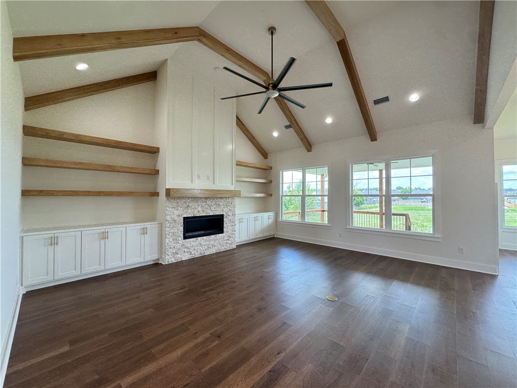 Crescent View - Residential