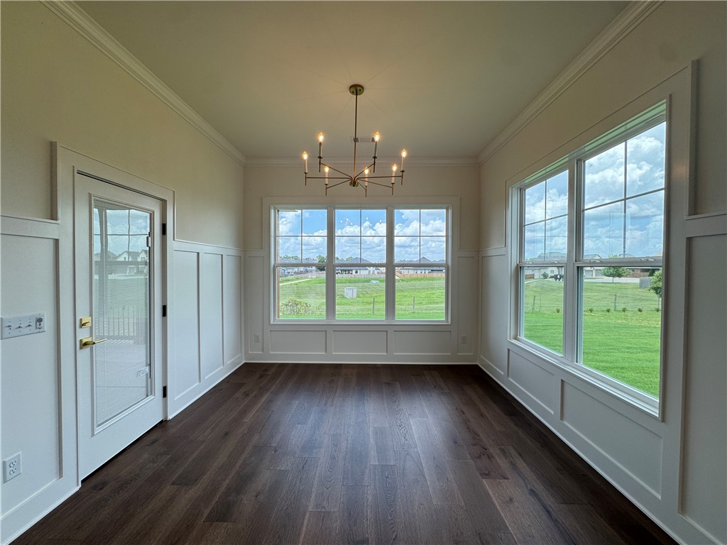 Crescent View - Residential