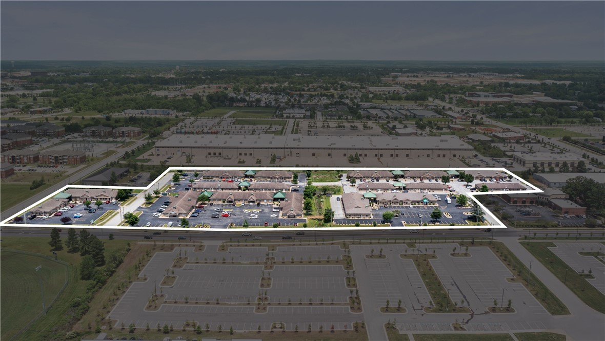 Oak Trace 1 - Commercial Lease