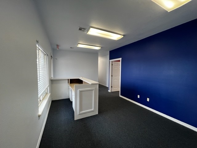 Oak Trace 1 - Commercial Lease