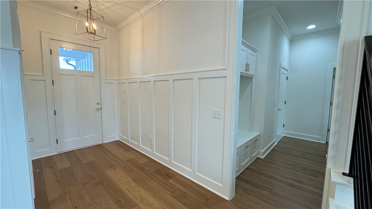 Crescent View - Residential