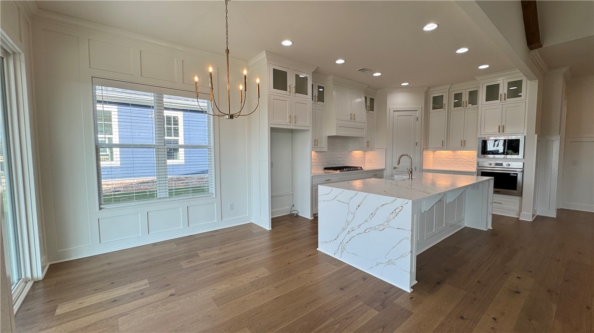 Crescent View - Residential