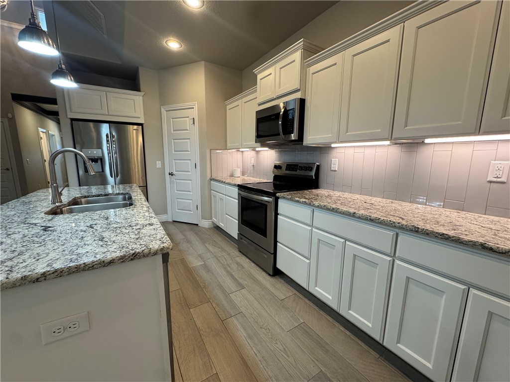 Stone Meadow Add Bentonville - Residential Lease