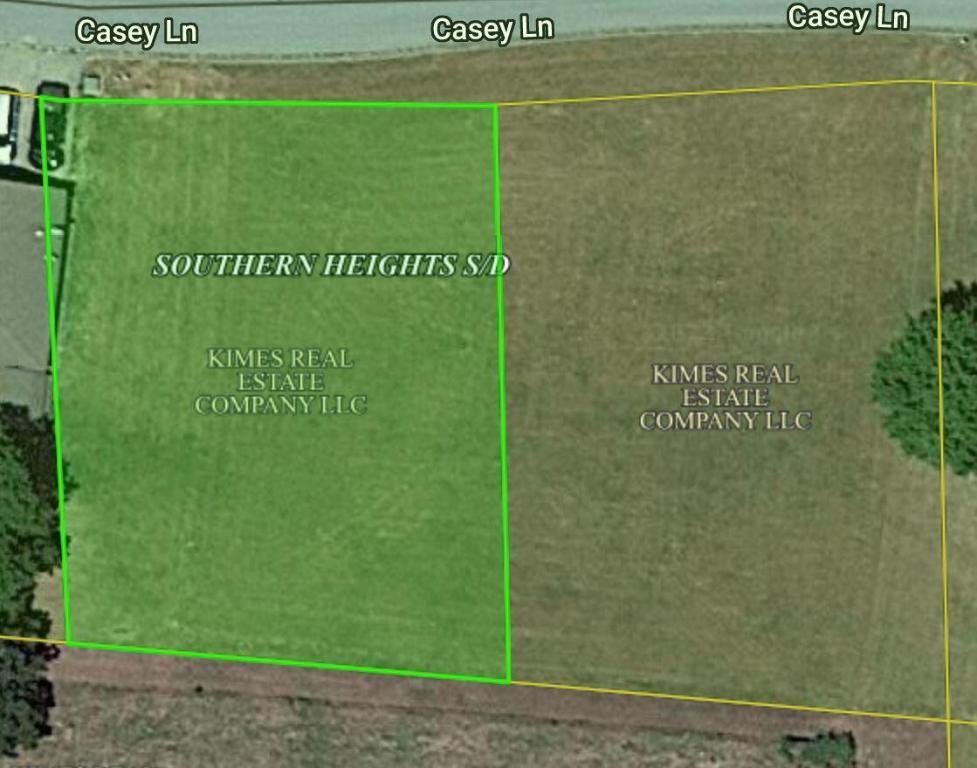 Beautiful lots in the Southern Heights Subdivision. Cleared, level, and ready for your new home to be built. Public utilities located at street.