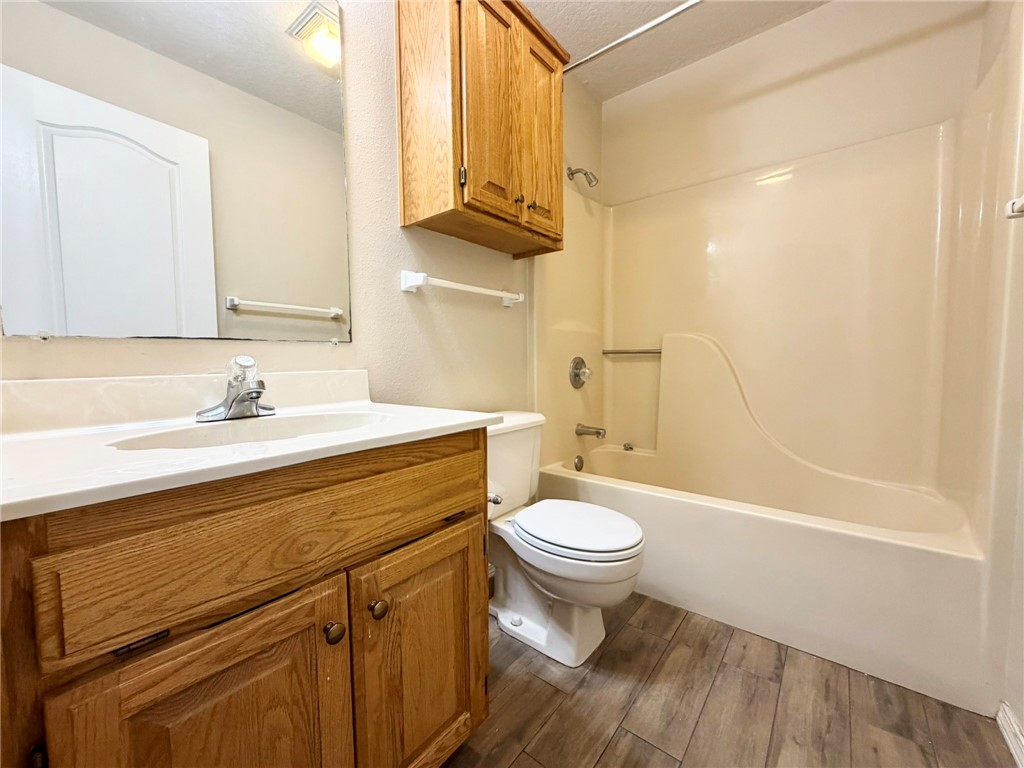 Armstrong Sub Bentonville - Residential Lease