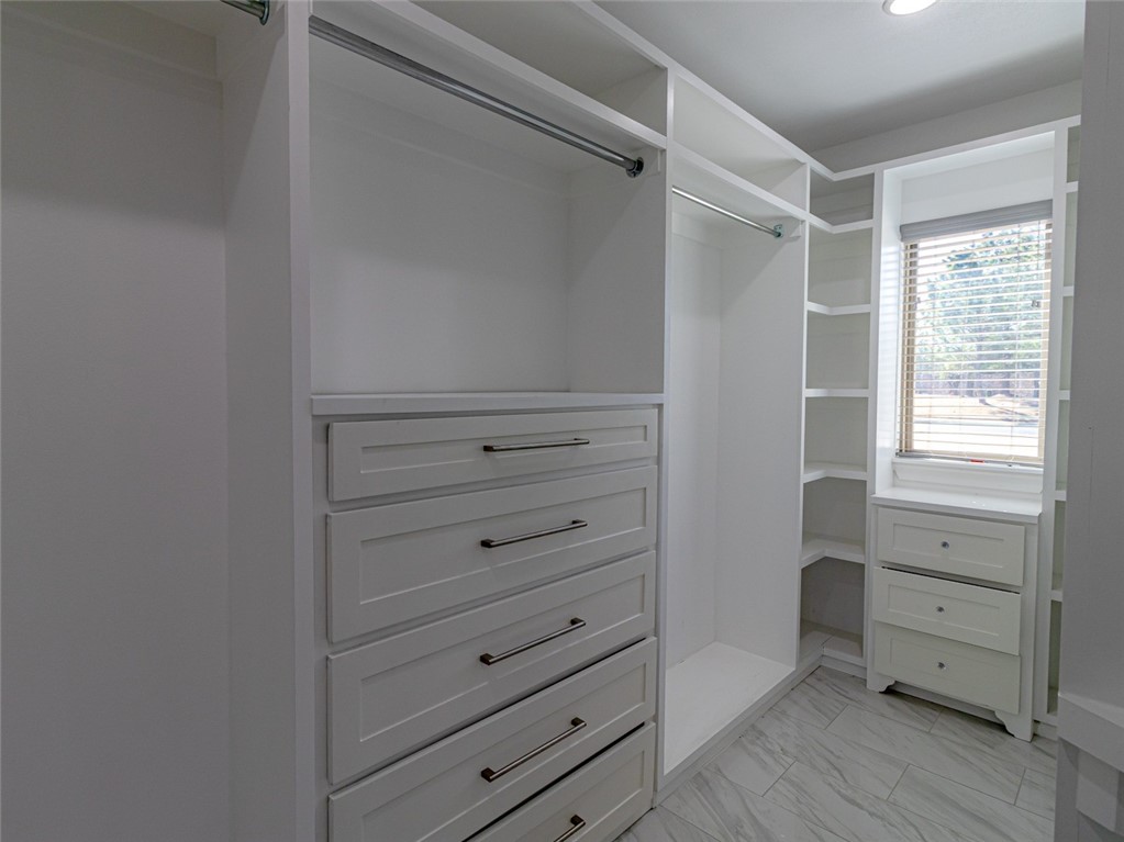 Oak Tree Centerton - Residential