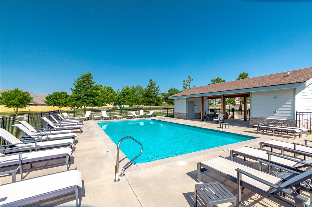 Hughmount Village - Residential