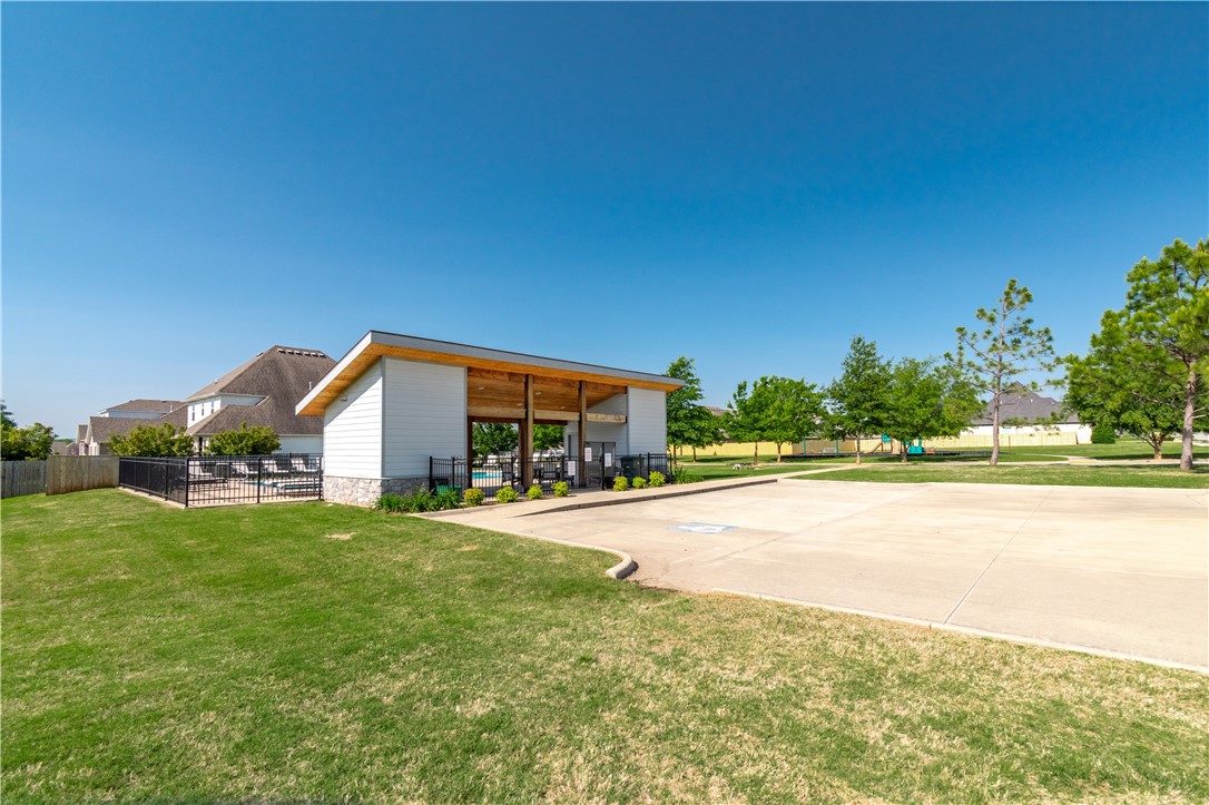 Hughmount Village - Residential