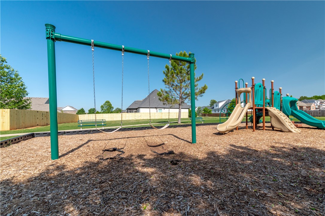 Hughmount Village - Residential