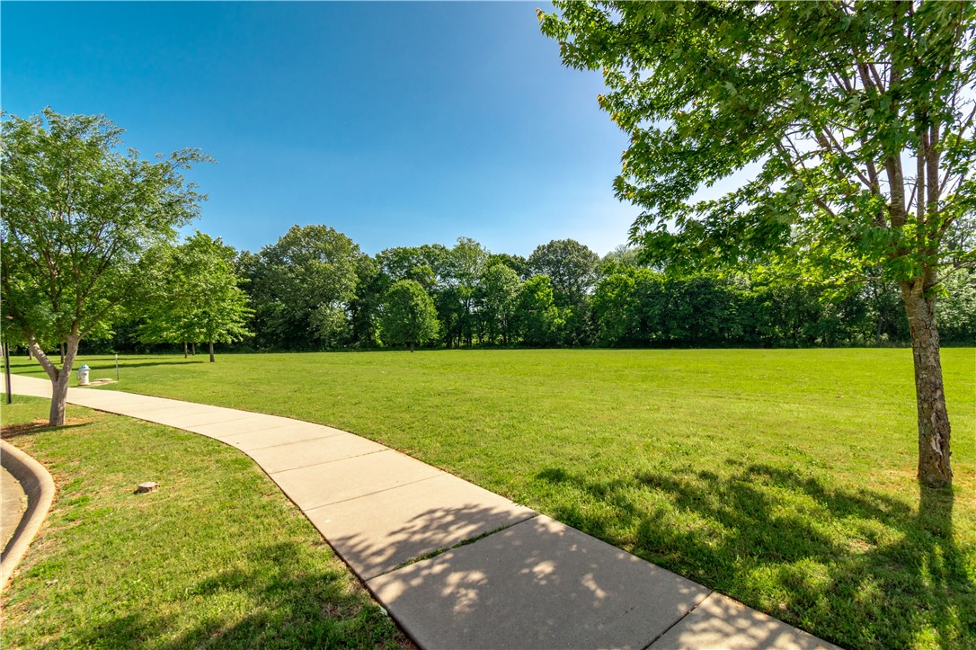 Hughmount Village - Residential