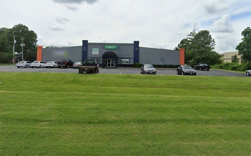 Well built and maintained building on Jst st in the heart of Bentonville. Currently leased to a gym but building could have many uses. Great investment property or for owner/user after lease expires.