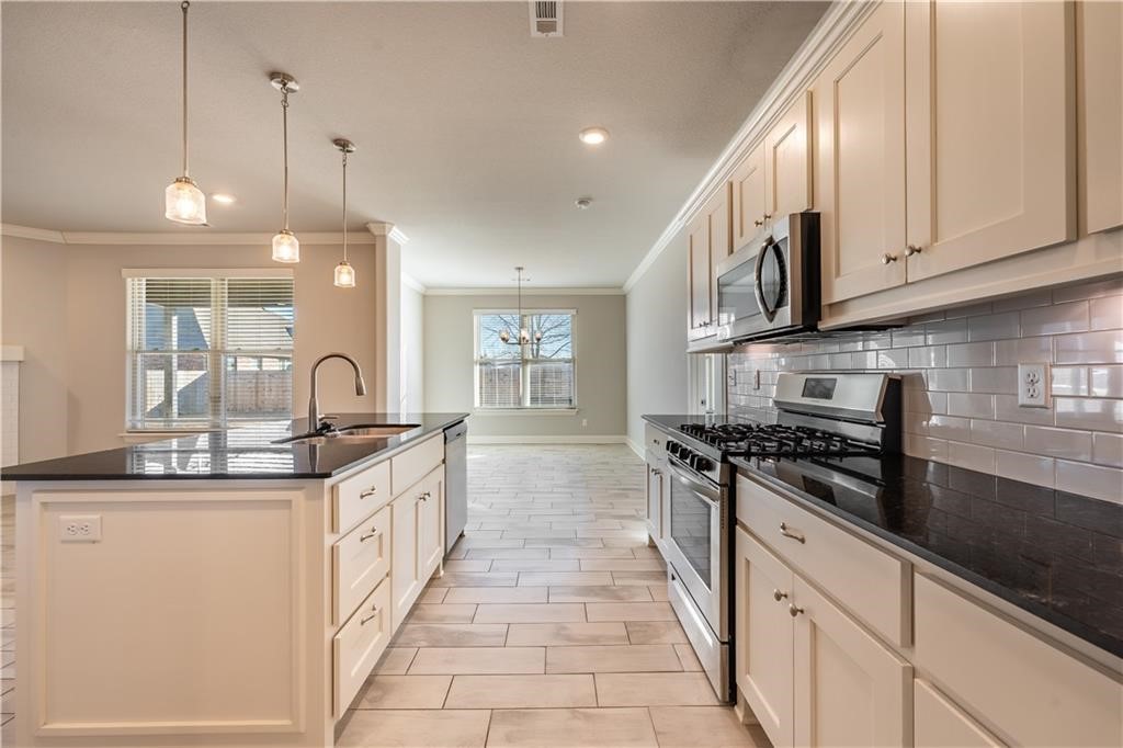 Blossom Hills Sub 2022 Centerton - Residential Lease