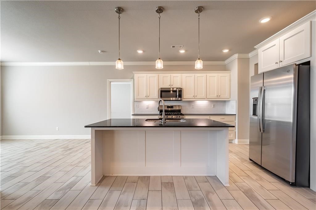 Blossom Hills Sub 2022 Centerton - Residential Lease