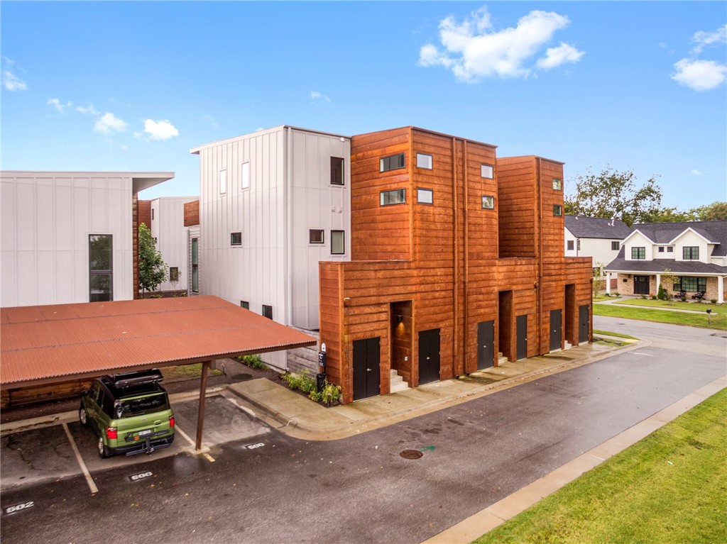 Tourmaline Urban Lofts - Residential