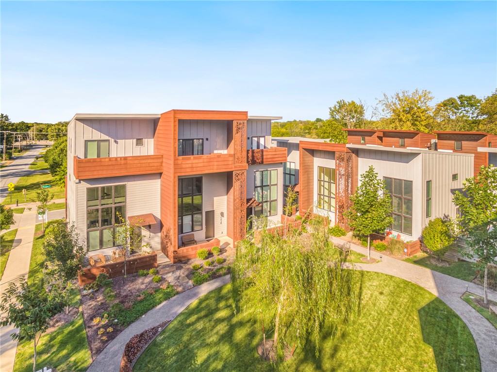 Tourmaline Urban Lofts - Residential