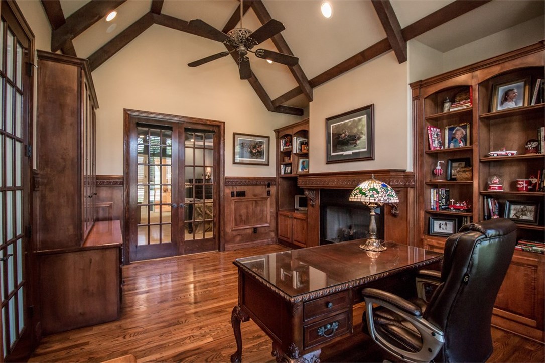 Manors - Residential