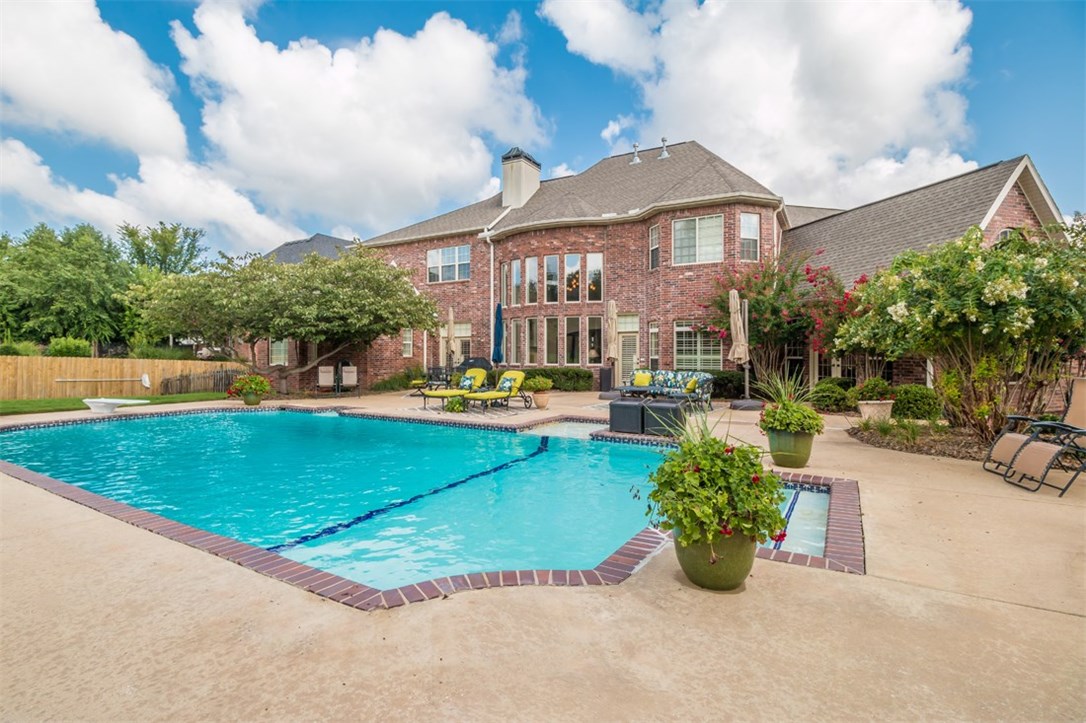 Manors - Residential