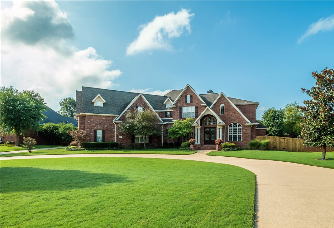 Manors - Residential