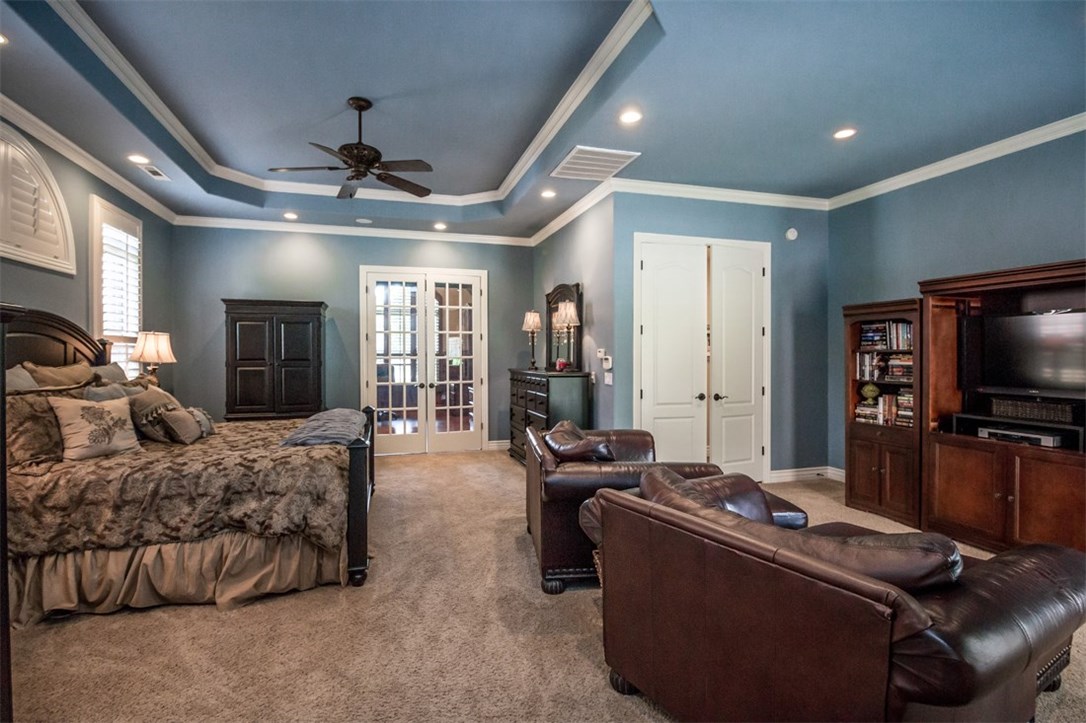 Manors - Residential