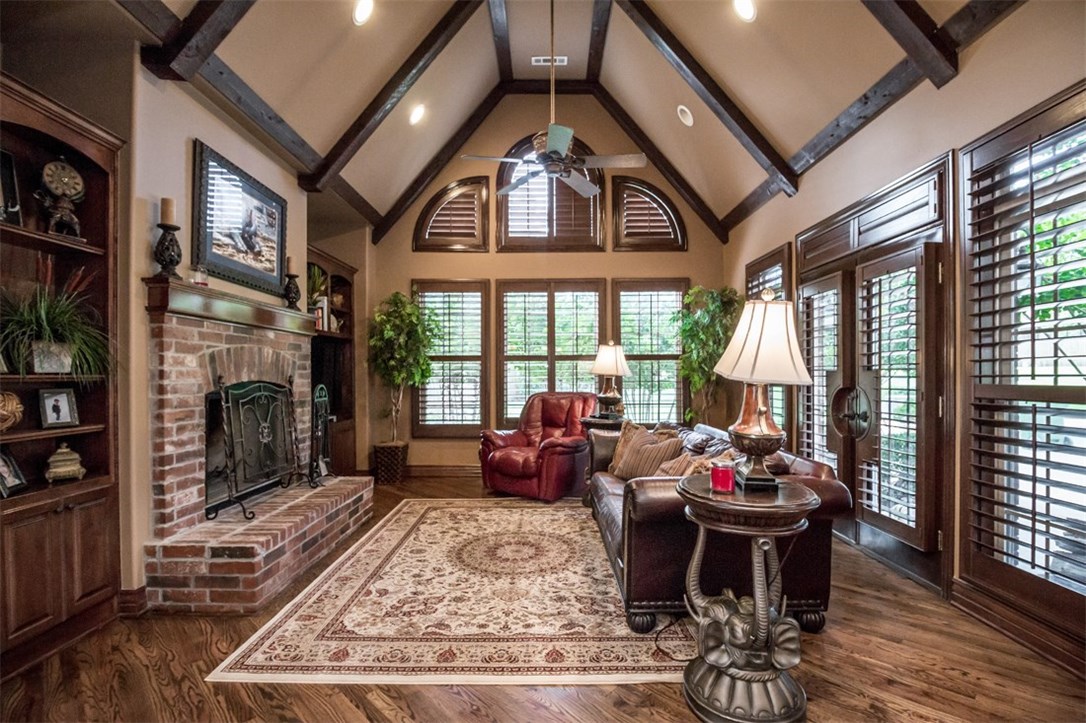 Manors - Residential