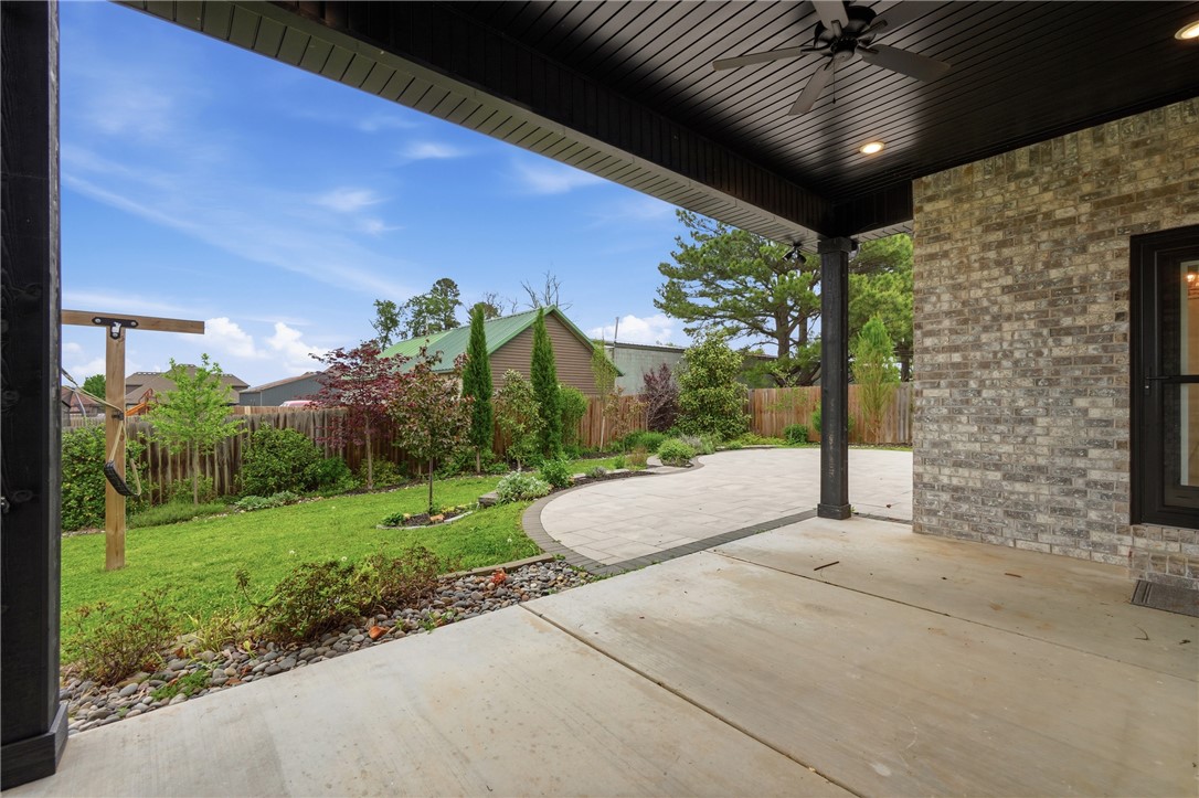 Creekside Sub Ph 1 Centerton - Residential