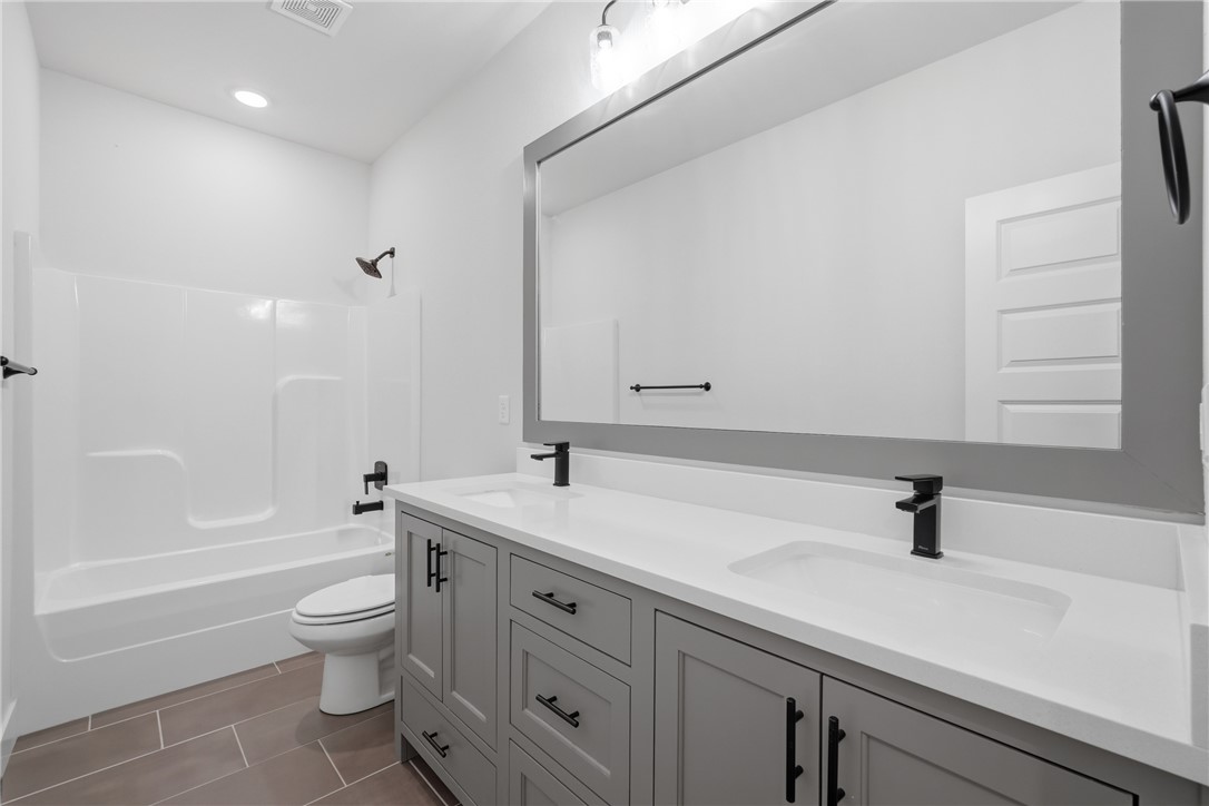 Creekside Sub Ph 1 Centerton - Residential