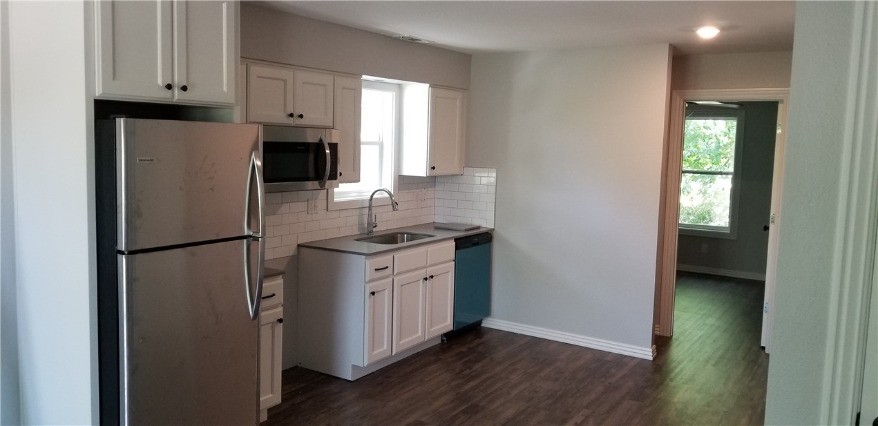 Leveretts Adddinwiddies Rep - Residential Lease