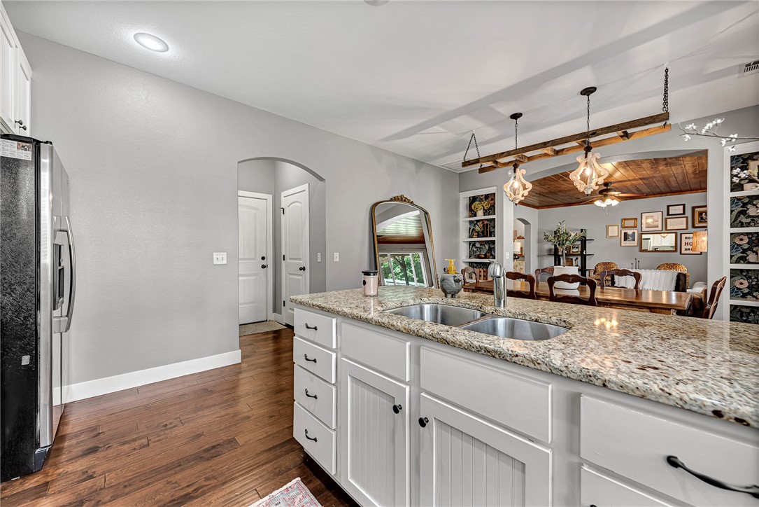 Mountain View Sub Cave Spgs - Residential