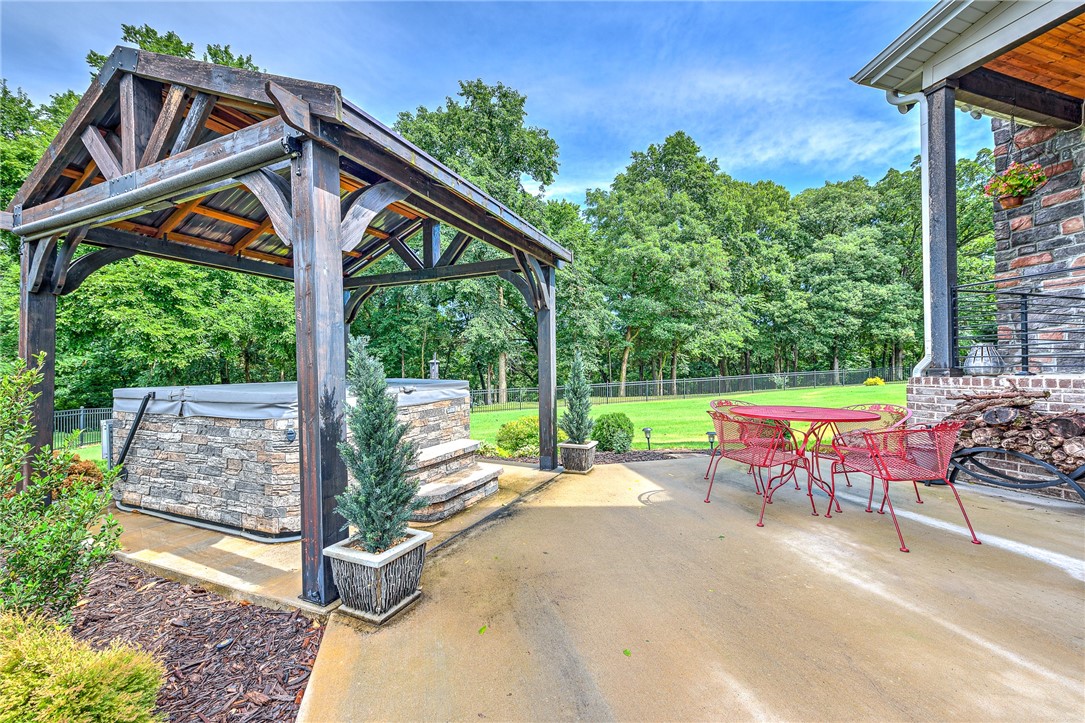 Riverside Estates - Residential