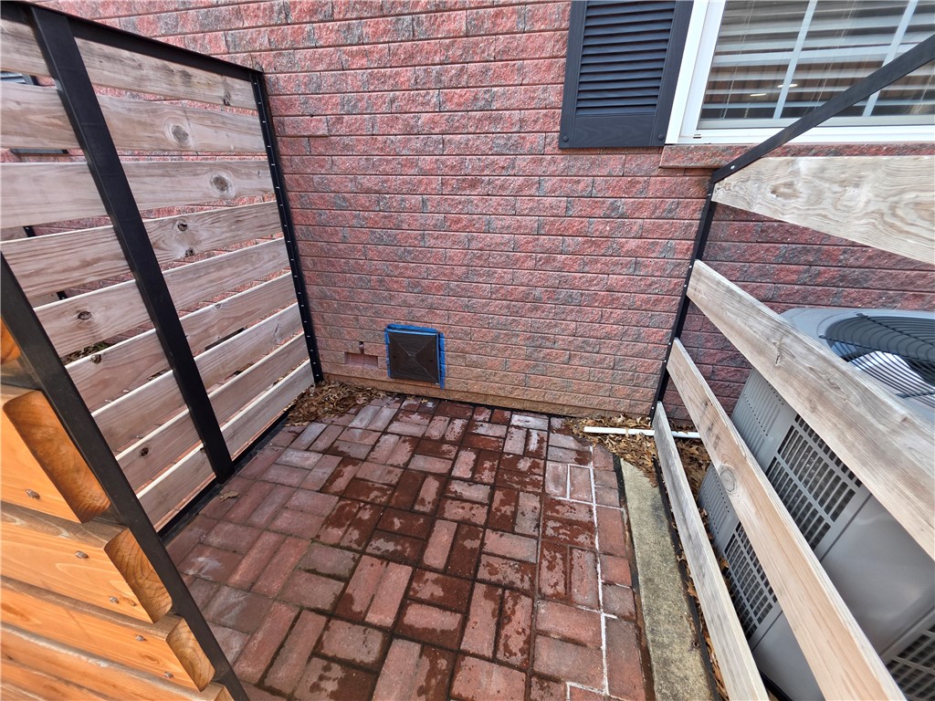 33-20-30 Bentonville - Residential Lease