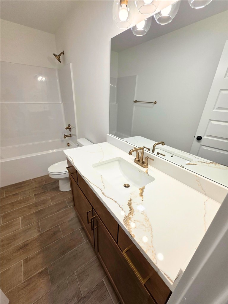 Woodcrest Walk Sub Centerton - Residential Lease