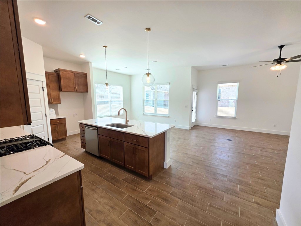 Woodcrest Walk Sub Centerton - Residential Lease