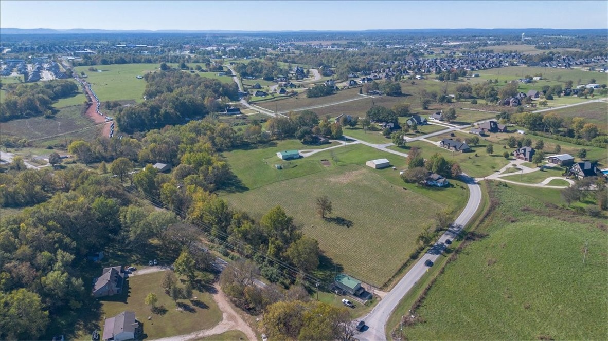 Tontitown Outlots - Land