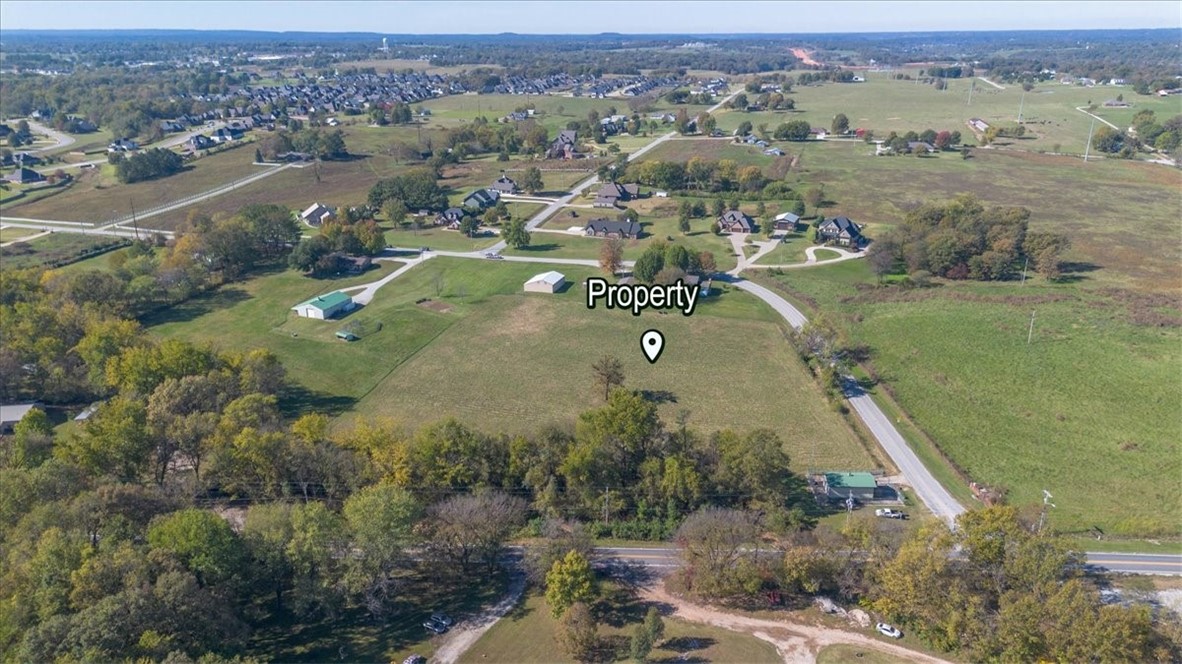 Tontitown Outlots - Land