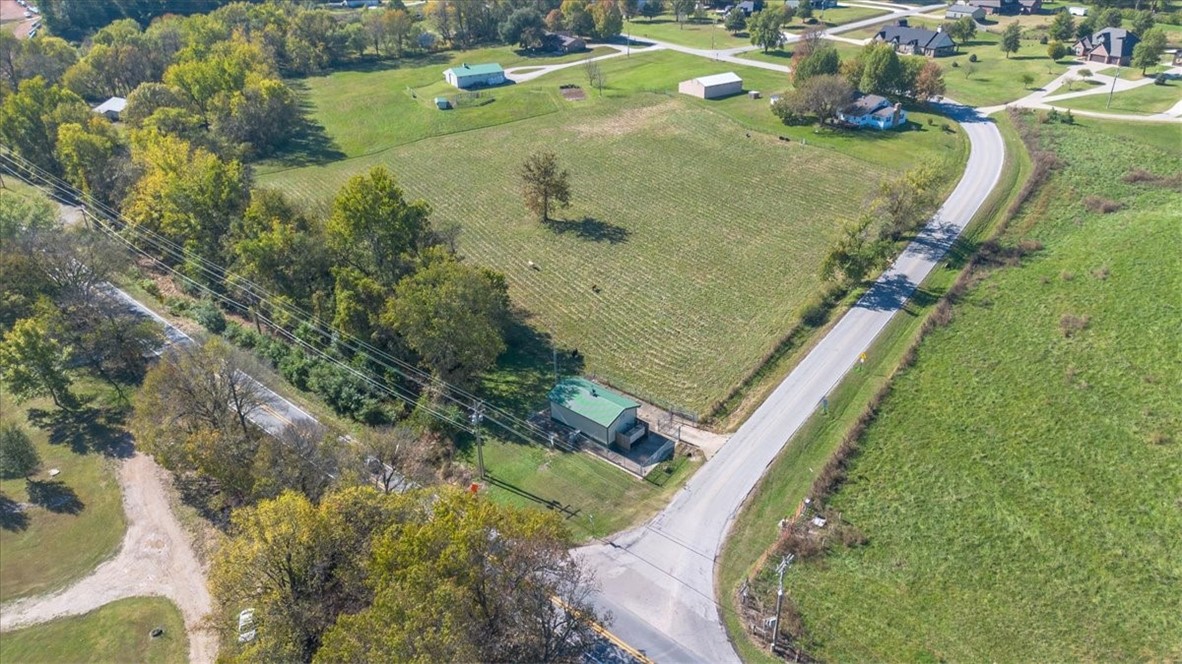 Tontitown Outlots - Land