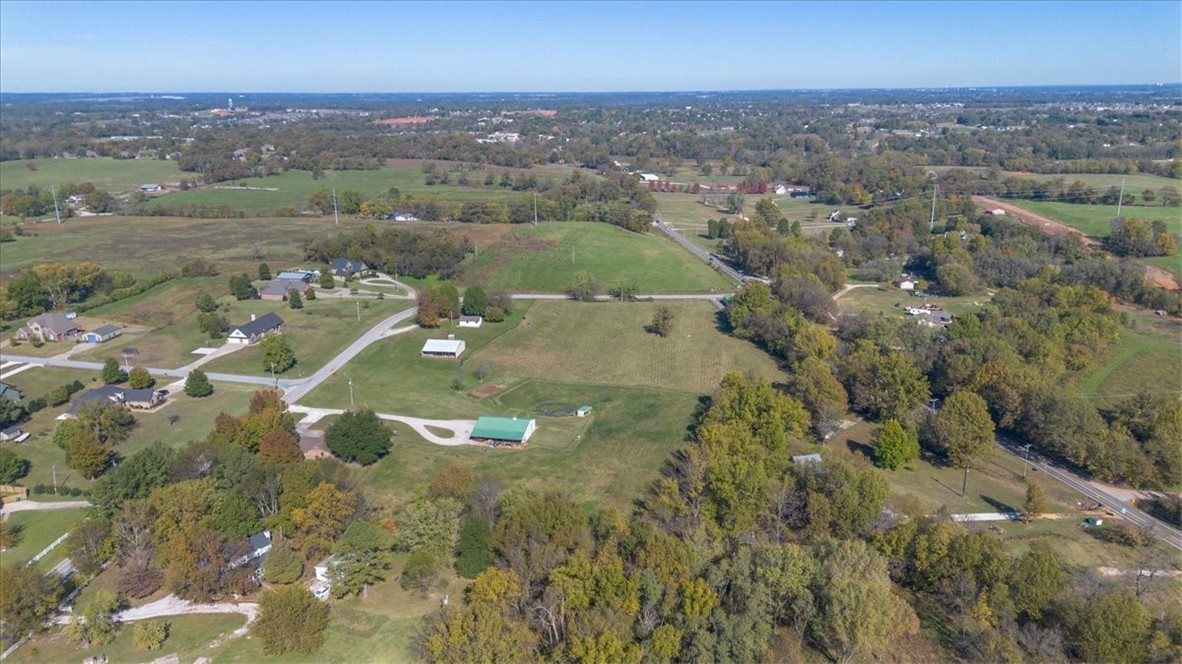 Tontitown Outlots - Land