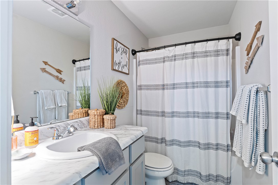 Creekside Meadows - Residential